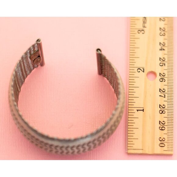 Vintage Unique Leaf Pattern Cuff Bracelet | 7 inch | Julio | H26 - Picture 3 of 4